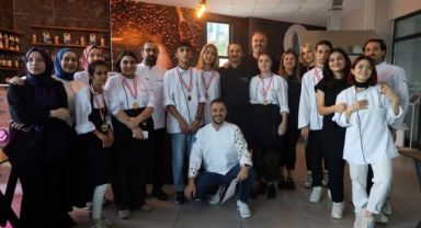 Gebze Beyaz Kalpler öğrencilerinin 10 parmağında 10 marifet var