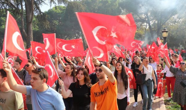 GTÜ’de Cumhuriyet’imizin 100.yıl yürüyüşü