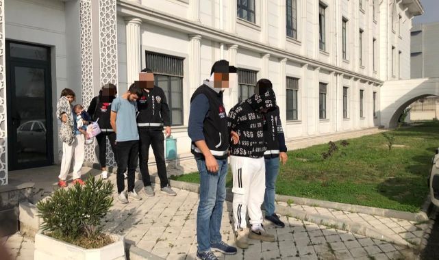 Hırsızlık suçundan yakalandı, kucağında bebekle adliyeye sevk edildi