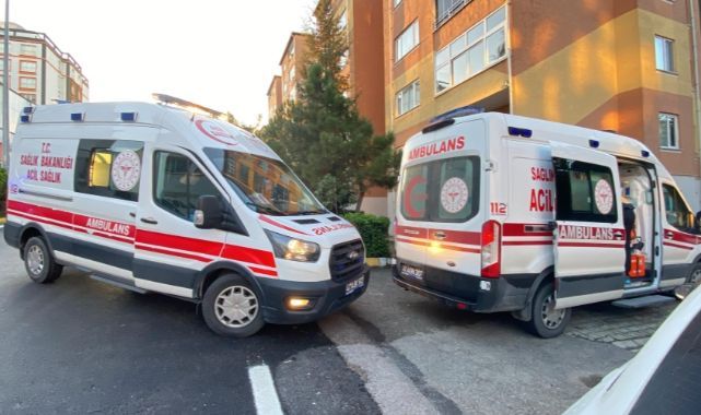 Karısını öldürdü, oğlunu yaraladı