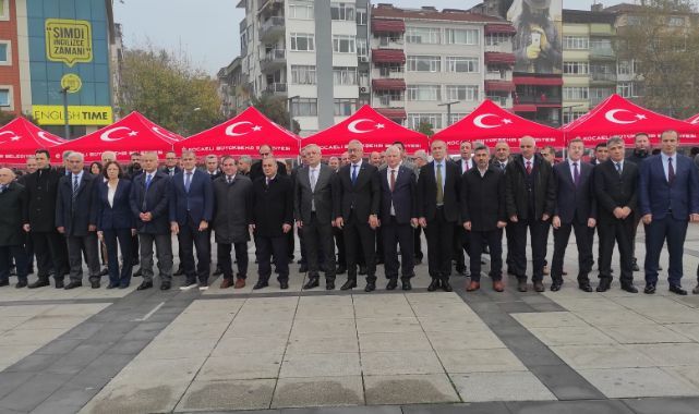 Kocaeli'de Öğretmenler Günü törenle kutlandı