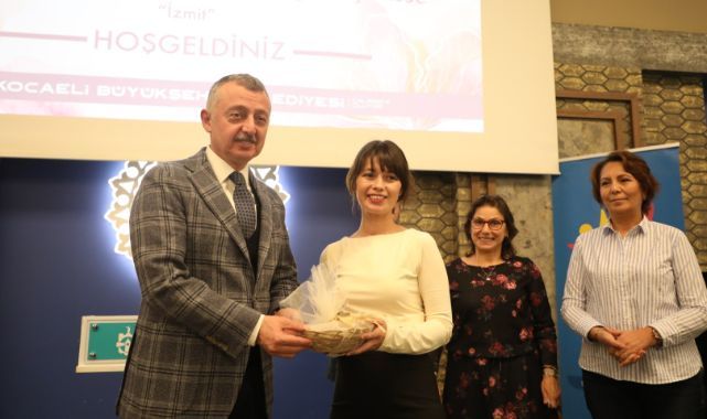 Büyükakın: Dünya’nın geleceği kadınların elinde