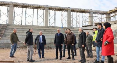 Çiftçi, Kapalı Spor Salonu projesini inceledi