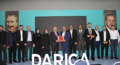 Darıca Erzurumlular Derneği vefa gecesinde buluştu 