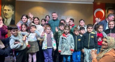 Dilovalı çocuklar doyasıya eğlendiler