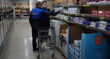 Zabıtadan marketlerde fiyat ve tartı denetimi