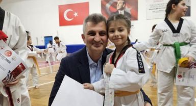 407 taekwandocu kuşak atladı