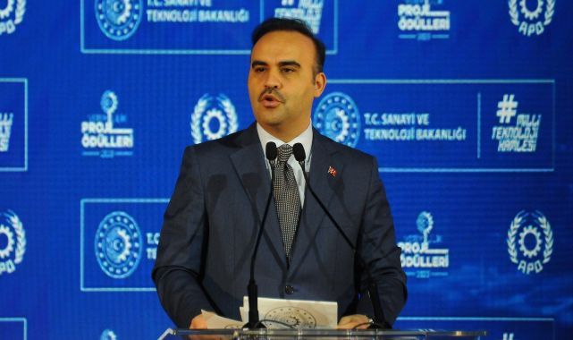Bakan Kacır Gebze'de konuştu: