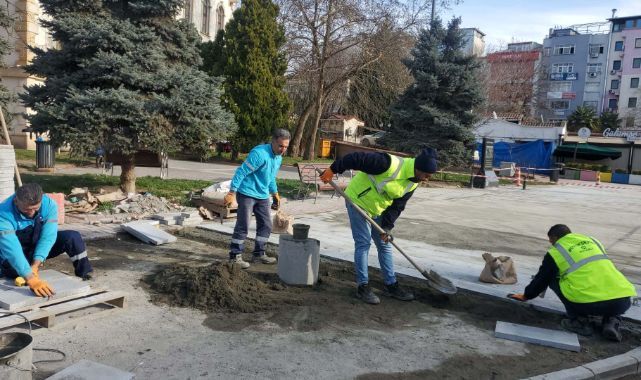 Büyükşehir ekipleri güvenli ulaşım için çalışıyor