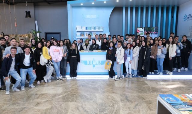 Büyükşehir'in Akademi Liseleri 12 bin öğrenciye kucak açtı