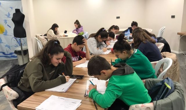 Çınar Akademi LGS hazırlık kursları Kuruçeşmeli gençlerin de hayatına dokunuyor