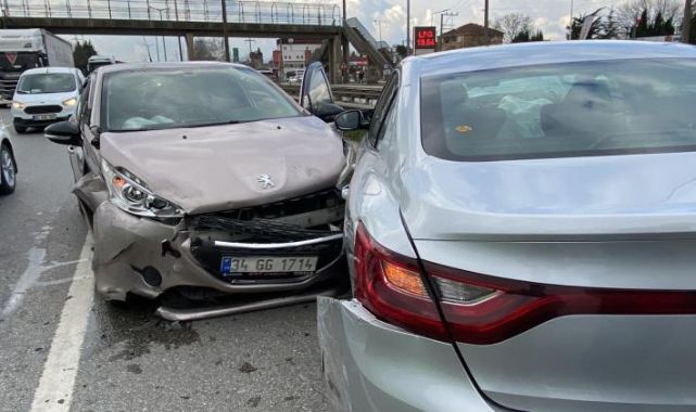D-100’de 3 araçlık zincirleme kaza: 1 yaralı