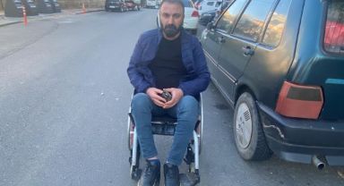 Engelli arkadaşının otomobilini çaldı
