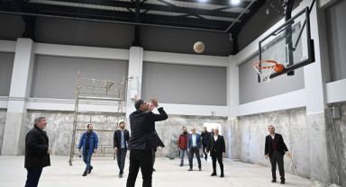 Maşukiye Kapalı Spor Salonu'nda sona doğru