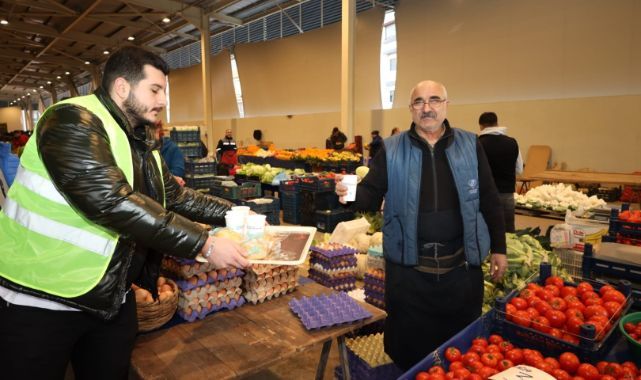 Pazarda önce sıcak çorba sonra siftah