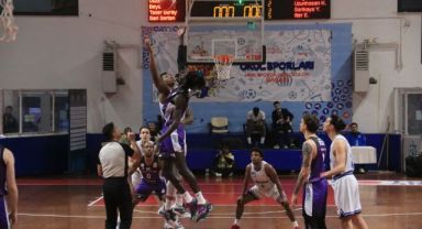 TBL: Kocaeli BŞB Kağıtspor: 57 - Sigortam Net: 81