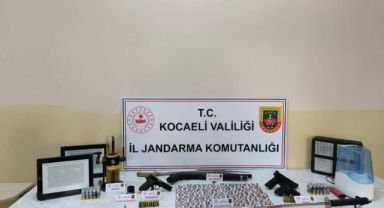 Uyuşturucu operasyonunda 3 kılıç ele geçirildi