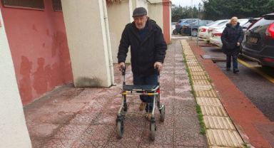 Vicdansızlığın böylesi: Akülü sandalye almak isteyen yaşlı adam dolandırıldı