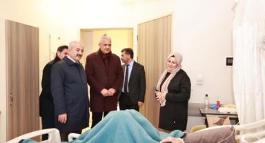 Başkan Büyükgöz’den hastalara moral ziyaretleri