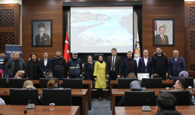 Belediye personellerine Türkiye'nin güzelliklerini anlattılar