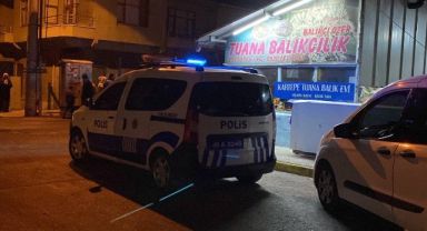 Belindeki tabanca ateş alınca yaralandı
