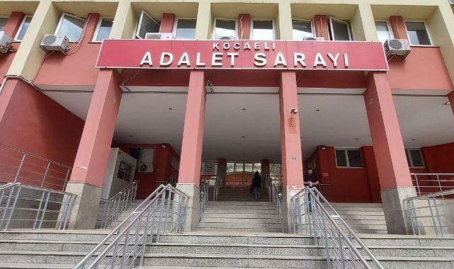 Beraber iş yapan arkadaşlar mahkemelik oldu