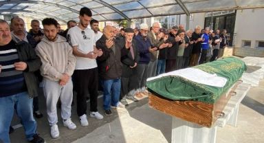 Çocuğunu almak için geldiği okulda öldürülen baba son yolculuğuna uğurlandı