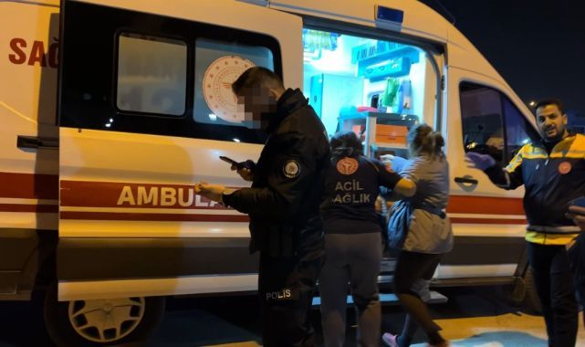 Erkek arkadaşına kızdı, kazara kendini bıçakladı