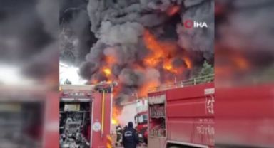 Gebze'de boya fabrikasında yangın çıktı