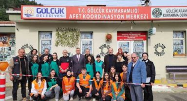 Gölcük’te arama kurtarma ekipleri göreve her daim hazır
