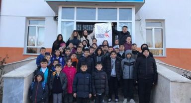 GTÜ, Köy Okulu Kütüphanelerine Katkıda Bulundu