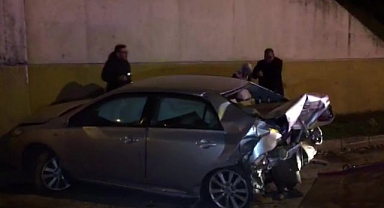 Kocaeli'de iki araç çarpıştı: 1'i ağır 3 yaralı