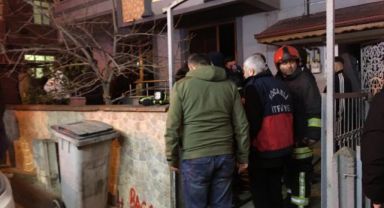 Ocakta unutulan yemek yangın çıkardı
