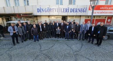 Sezer,