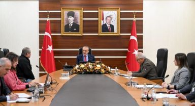 Vali Yavuz, 14 kişiyi dinledi