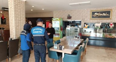 Zabıta ekiplerinden fiyat listesi denetimi
