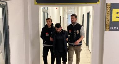 Abisini boğazını keserek öldüren zanlı adliyeye sevk edildi