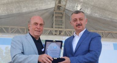 Büyükşehir’e Mavi Bayrak “En İyi Çevre Eğitim Etkinlikleri” ödülü