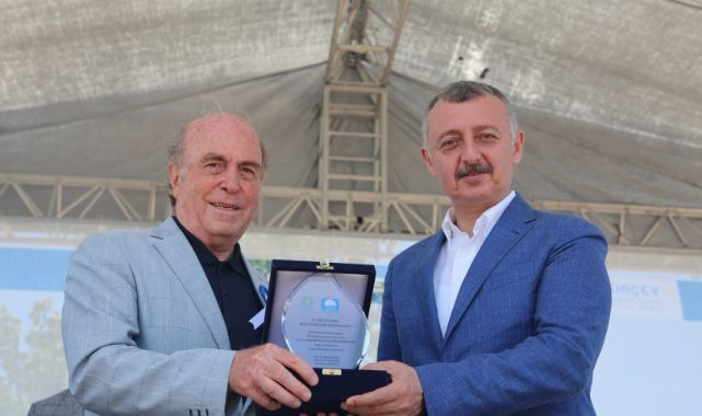 Büyükşehir’e Mavi Bayrak “En İyi Çevre Eğitim Etkinlikleri” ödülü