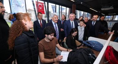 Derince Kütüphanesi hizmete girdi