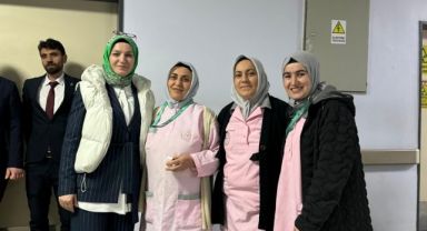 Fatma Kurtuluş, acil servisteki hastaları dinledi