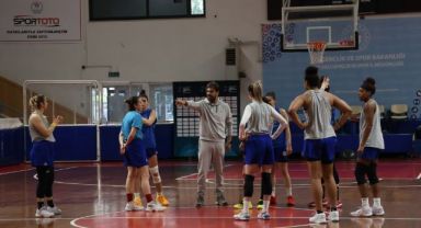 İzmit Belediyespor oyuncuları play-off maçını sabırsızlıkla bekliyor