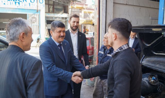 Kamil Ergün Oto Sanayi esnafını ziyaret etti