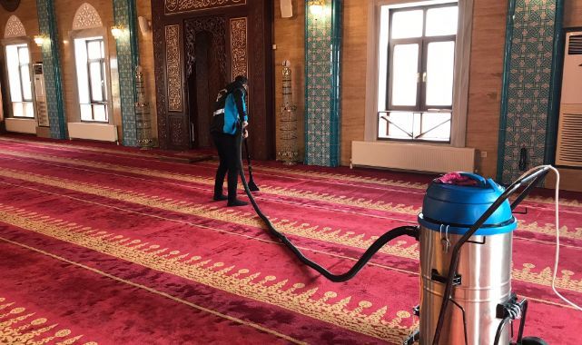 Kartepe'de camiler Ramazan ayına hazır
