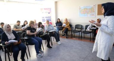 Kocaeli’deki yabancıların ailesi; KO-MEK