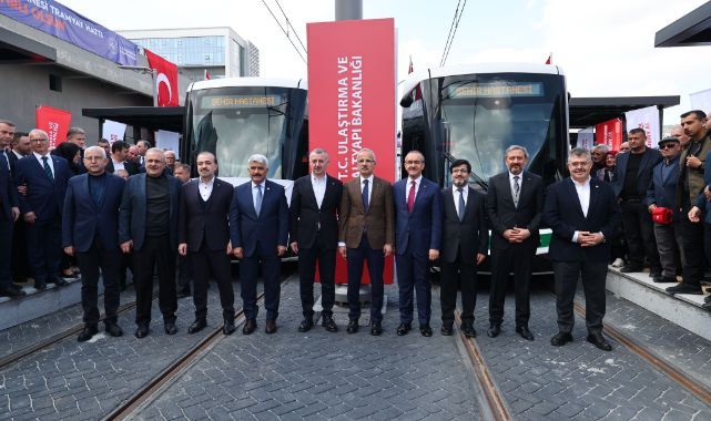 Şehir Hastanesi Tramvay Hattı törenle açıldı