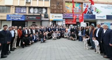 AK Parti teşkilatlarında bayram coşkusu; “Durmak yok, çalışmaya devam”