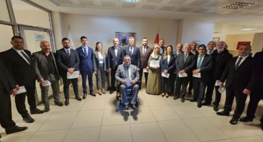 Başkan Sezer mazbatasını aldı