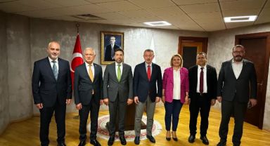 CHP’li başkanlardan Büyükakın’a hayırlı olsun ziyareti