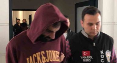 Kendilerini polis ve savcı olarak tanıtıp 1 milyon 260 bin TL dolandırdılar